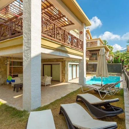Villa Almira