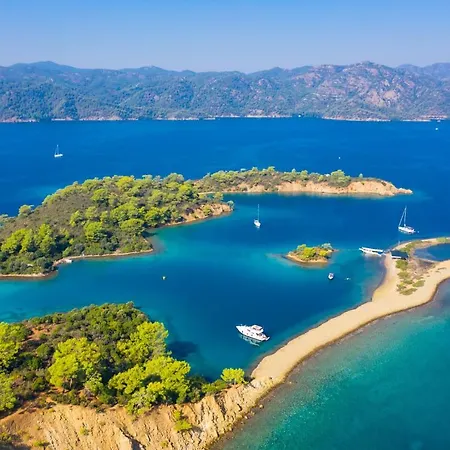 Almira * Göcek